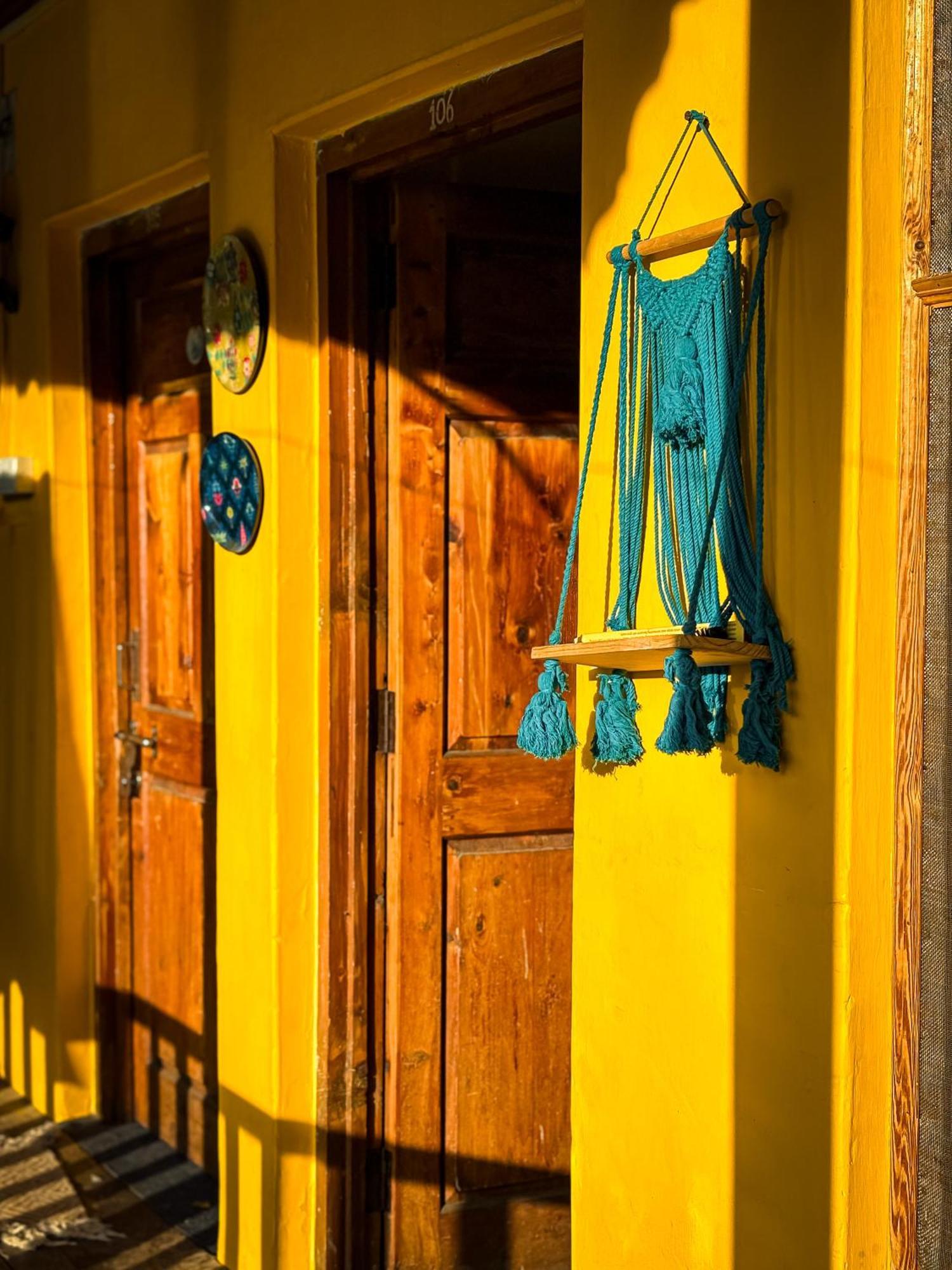 Yaarana Stay & Cafe, Vashisht, Manali Екстер'єр фото
